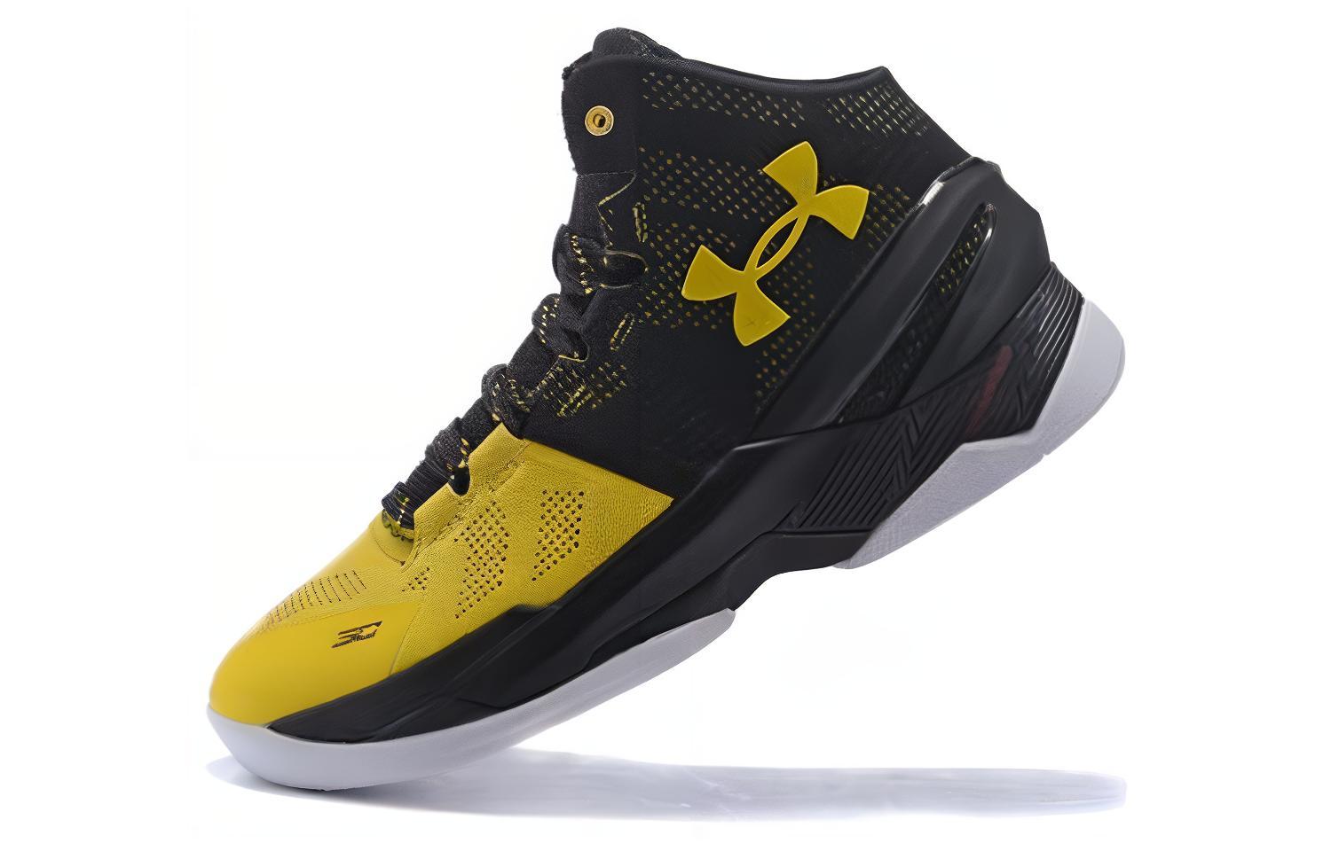 Кроссовки мужские Under Armour Curry 2 Longshot желтые-черные, 42.5 EU