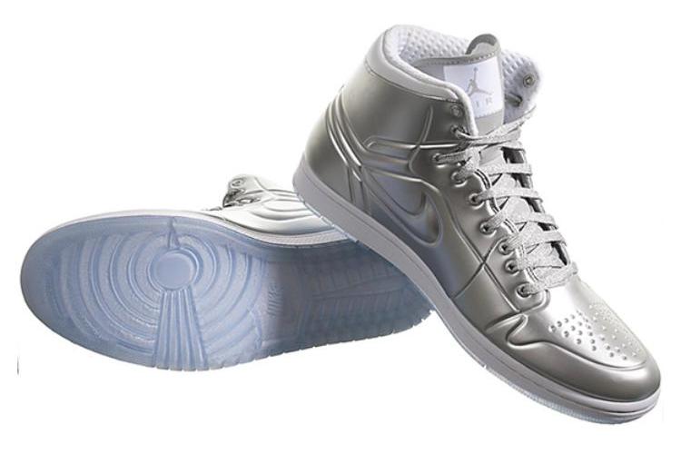 Кроссовки мужские Air Jordan 1 Anodized silver, 42.5 EU