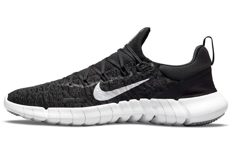 Кроссовки женские Nike Free Run 5.0 черно-белые