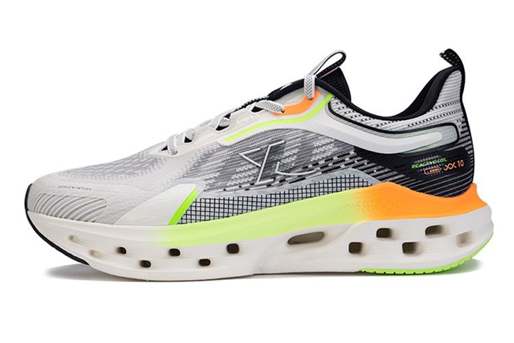 Кроссовки мужские XTEP Shock Absorption Spinning 10.0 бело-черные, 41 EU