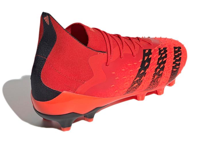 Футбольные бутсы мужские adidas Predator Freak.1 AG, 42 2/3 EU