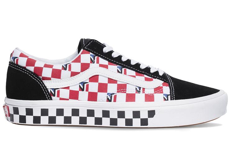 Кеды унисекс Vans Comfycush Old Skool Dimension Checkerboard черные, красные, синие, 36 EU