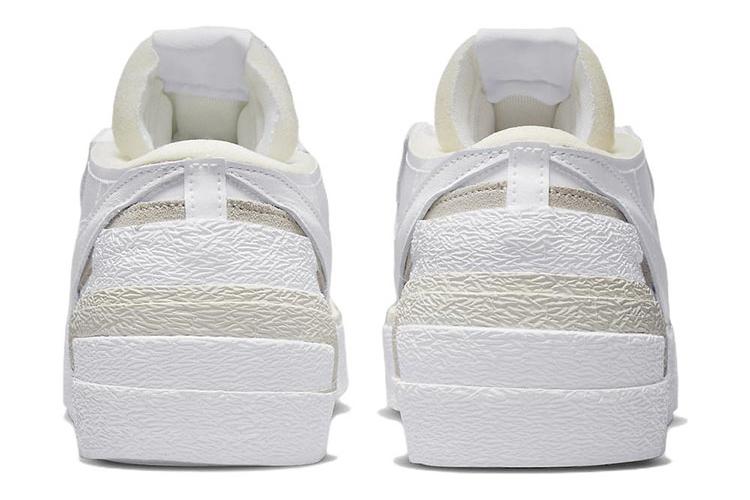 Кроссовки мужские Nike Blazer Low Sacai белая лакированная кожа, 44 EU