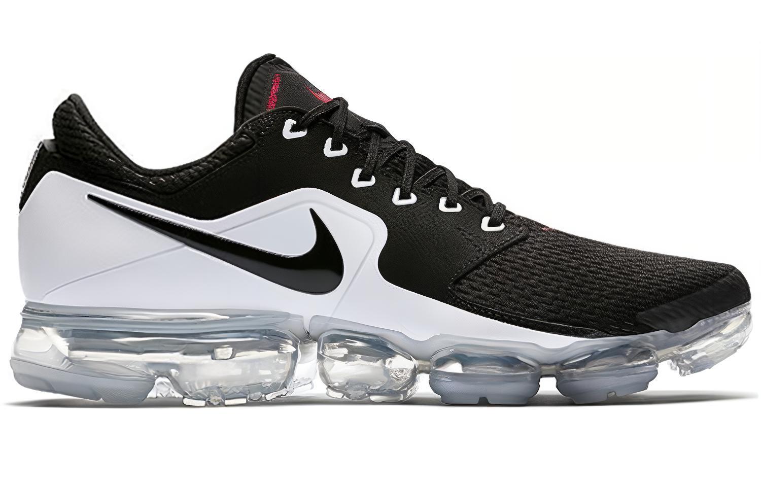 Кроссовки мужские Nike Air VaporMax Cs черно-белые, 39 EU