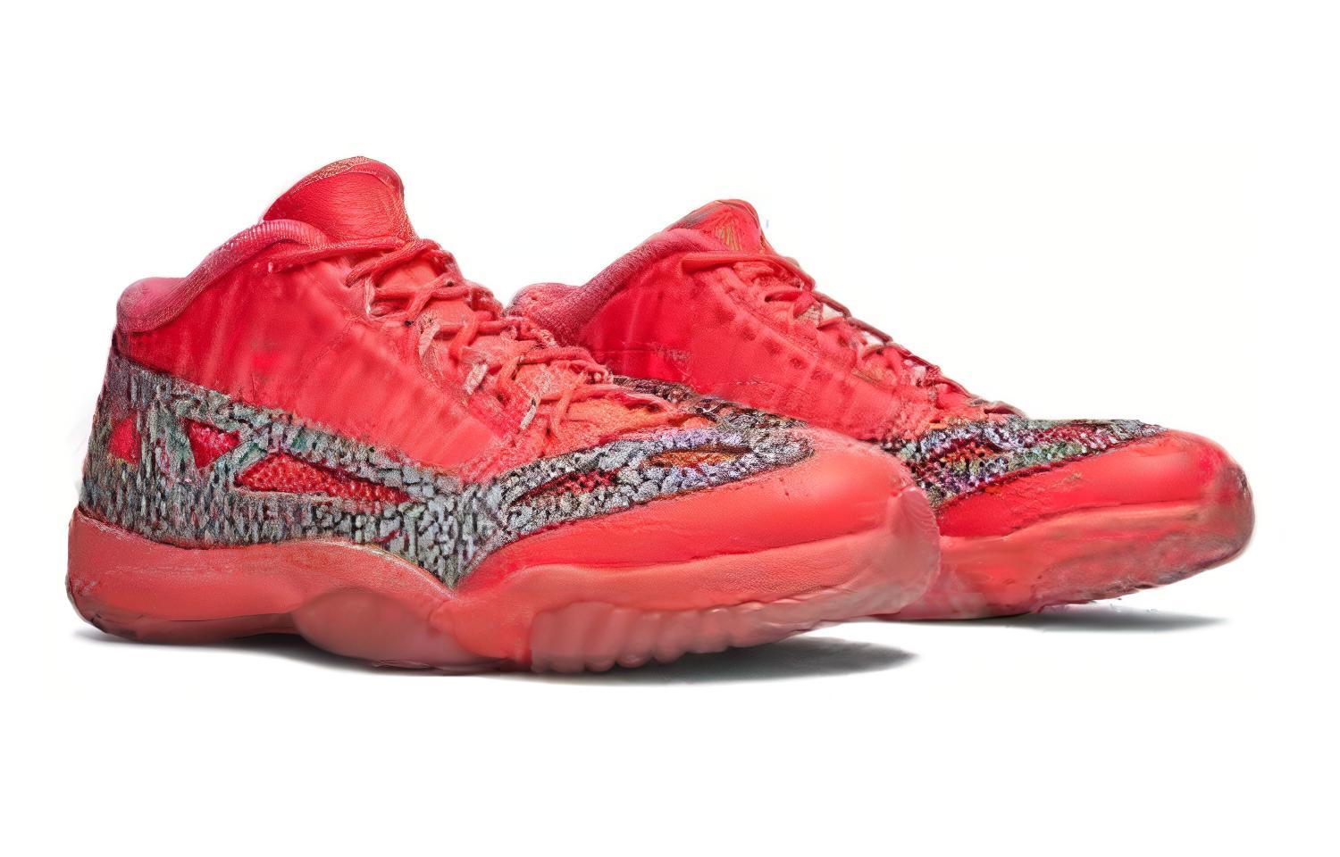 Кроссовки мужские Jordan 11 Retro Low IE Flash Crimson, 44.5 EU