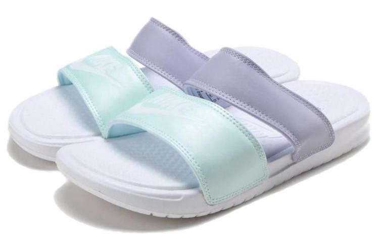 Шлепанцы женские Nike Benassi Duo Ultra белые, 42 EU