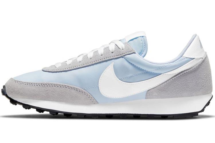 Кроссовки женские Nike Daybreak Football серо-голубые, 42 EU