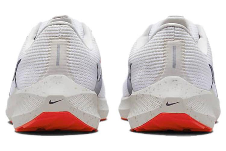 Беговые кроссовки мужские Nike Air Zoom Pegasus 40 Wide белые, 40.5 EU