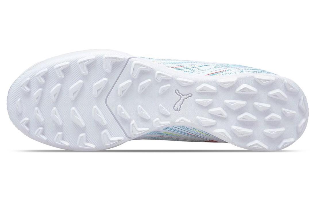 Футбольные бутсы мужские PUMA Ultra 4.2 TT белые, красные, синие, 45 EU