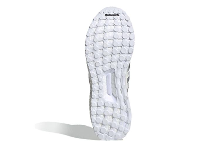 Кроссовки женские Adidas Ultra Boost 4.0 белые, 36 EU