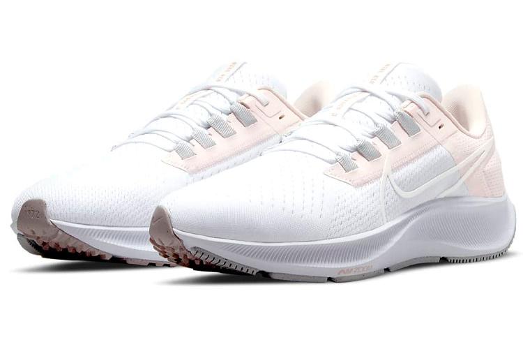Беговые кроссовки женские Nike Air Zoom Pegasus 38 белые, 36 EU