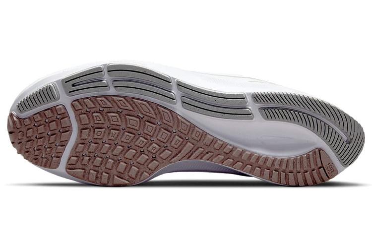 Беговые кроссовки женские Nike Air Zoom Pegasus 38 белые, 36 EU