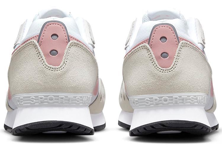 Спортивные кеды женские Nike Venture Runner Wide белые, 42 EU