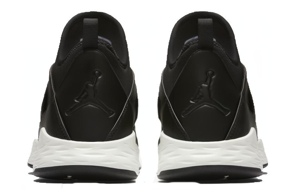 Кроссовки мужские Jordan Formula 23 черные, 44 EU