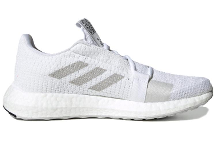 Кроссовки женские Adidas SenseBoost Go белые, 36 EU
