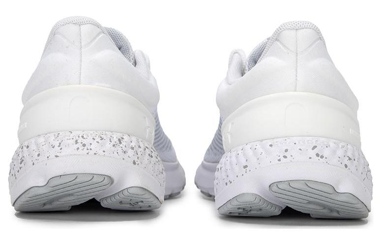 Кроссовки женские Under Armour Charged Escape 4 Knit белые, 38.5 EU