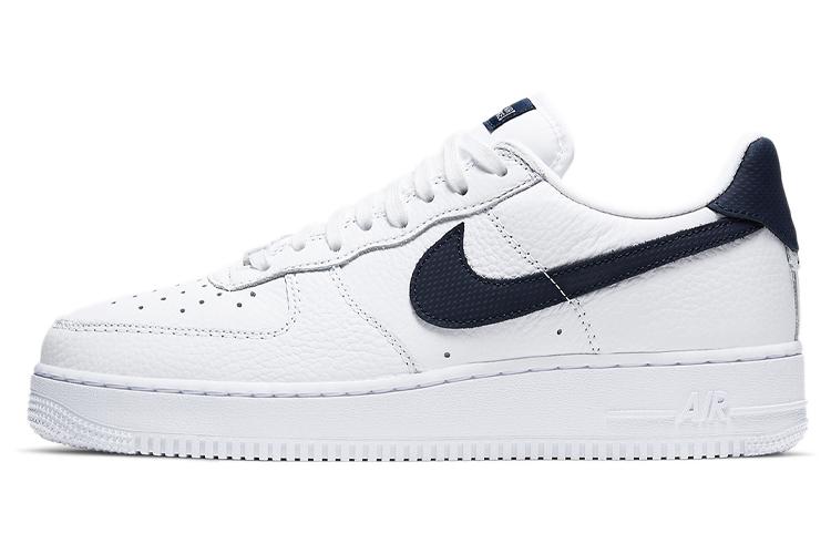 Кроссовки мужские Nike Air Force 1 Craft белые, 36 EU