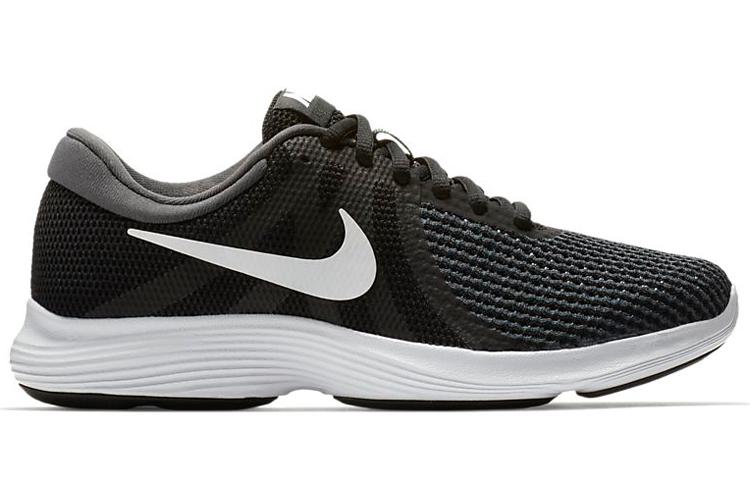 Беговые кроссовки женские Nike Revolution 4 черные, 35.5 EU