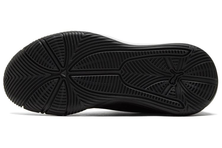 Кроссовки мужские PUMA Triple Basketball черные, 44.5 EU