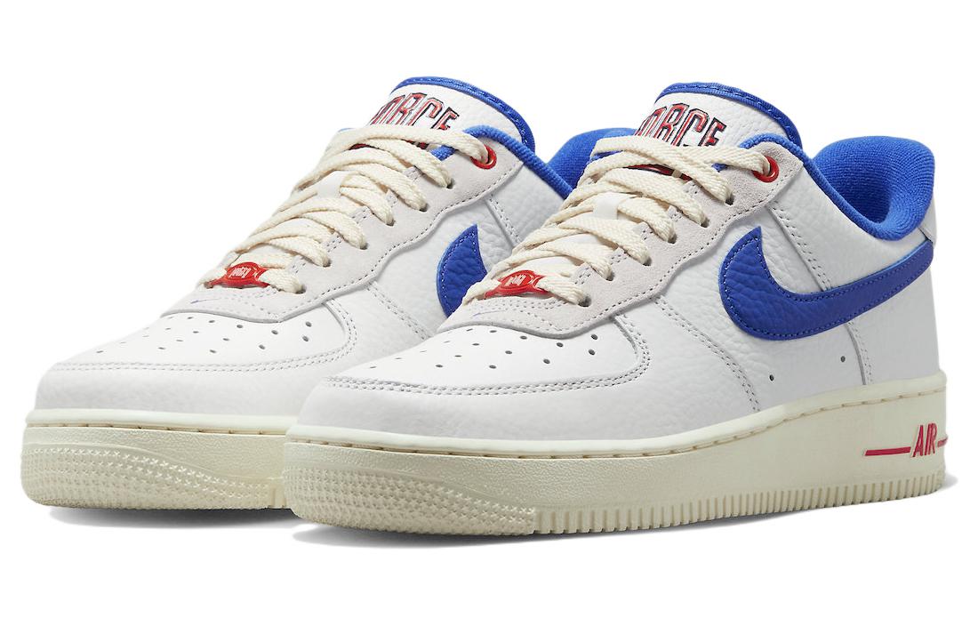 Кеды женские Nike Air Force 1 Low '07 Lx Command Force University Blue, 36 EU