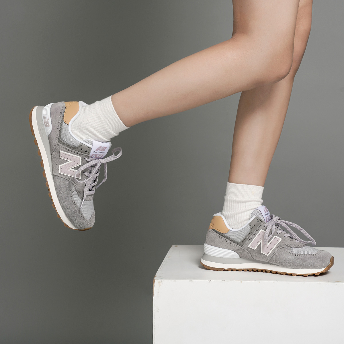 Кроссовки женские New Balance 574 Tencel Steel Rose Water, 35 EU