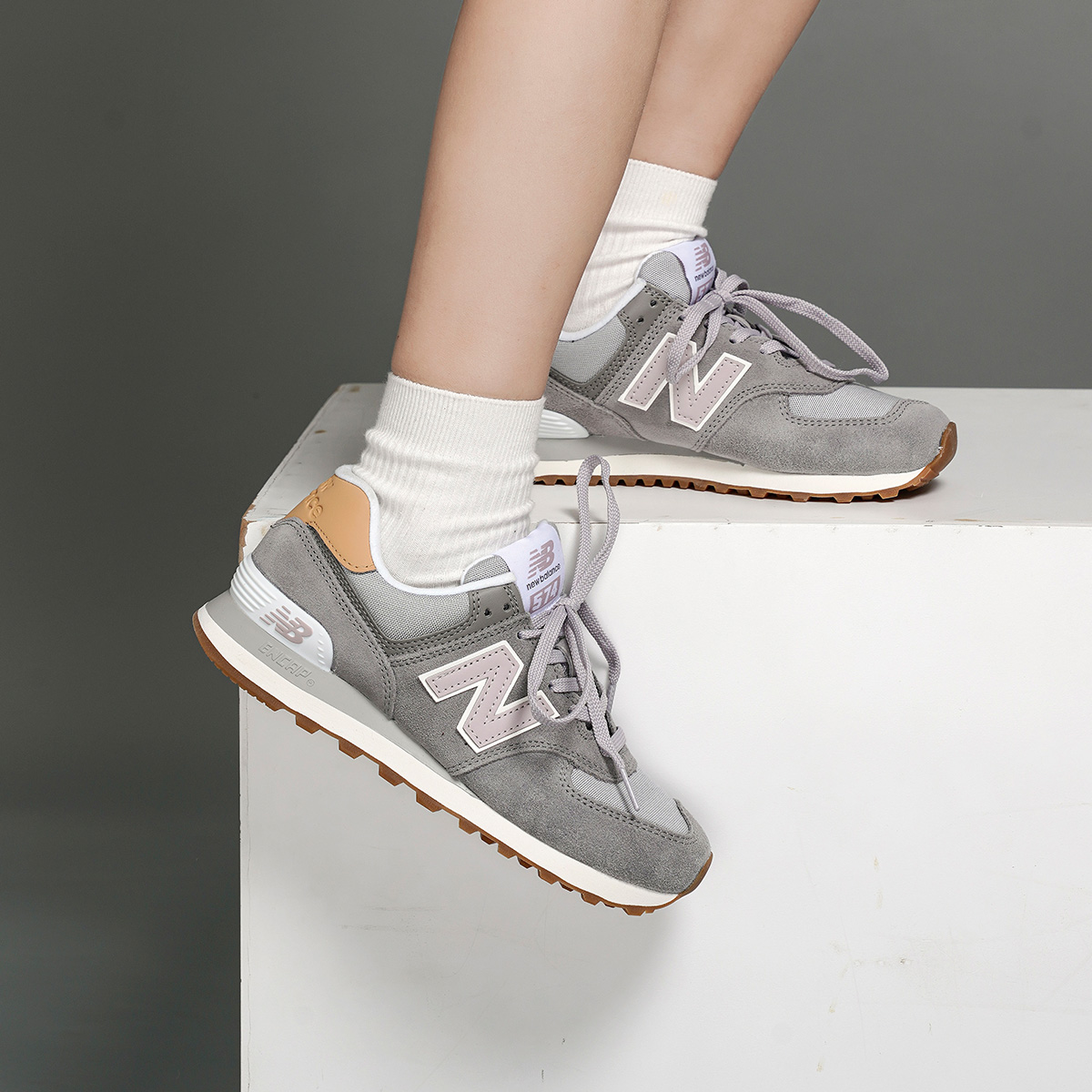 Кроссовки женские New Balance 574 Tencel Steel Rose Water, 35 EU