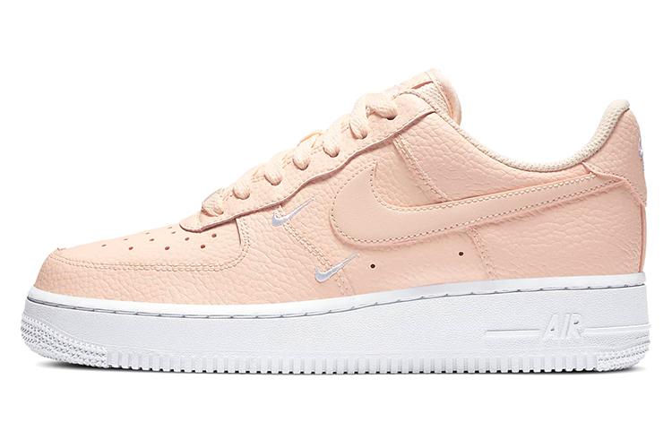 Кеды женские Nike Air Force 1 07 Essential