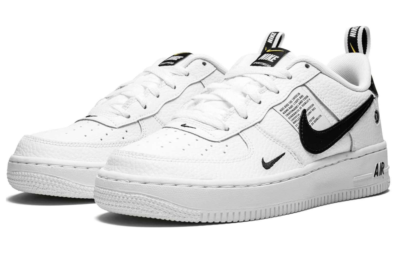 Кроссовки унисекс Nike Air Force 1 '07 LV8 Overbranding белые, 45 EU