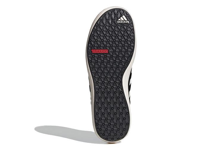 Велотуфли унисекс Adidas B Slip On Dlx черные, 36 2/3 EU