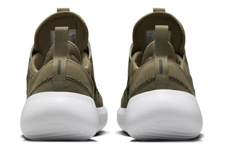 Беговые кроссовки мужские Nike E Series Ad оливковые, 44.5 EU