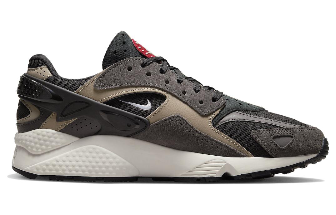 Кроссовки мужские Nike Air Huarache Runner черные, 40.5 EU
