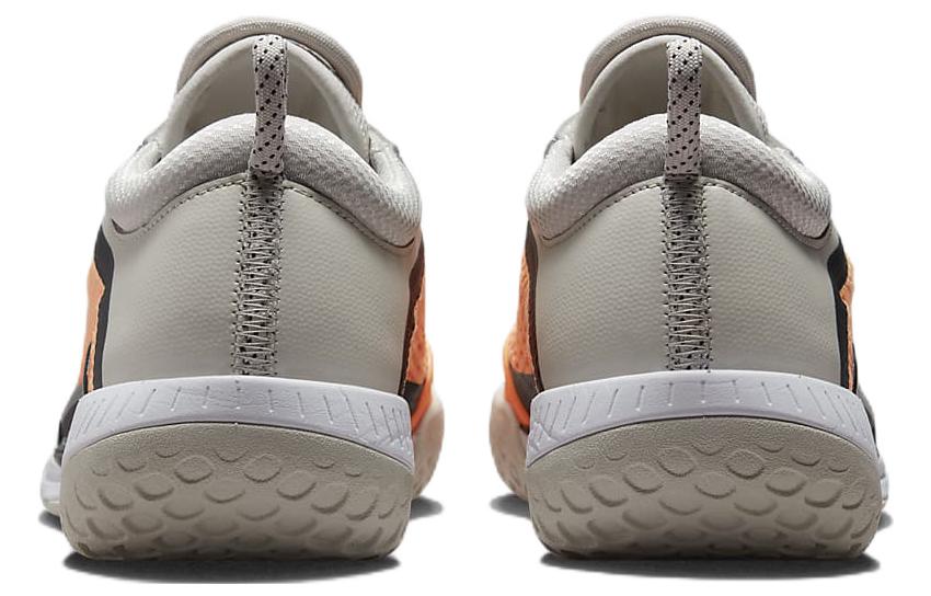 Кроссовки мужские Nike Court Zoom NXT персиковые