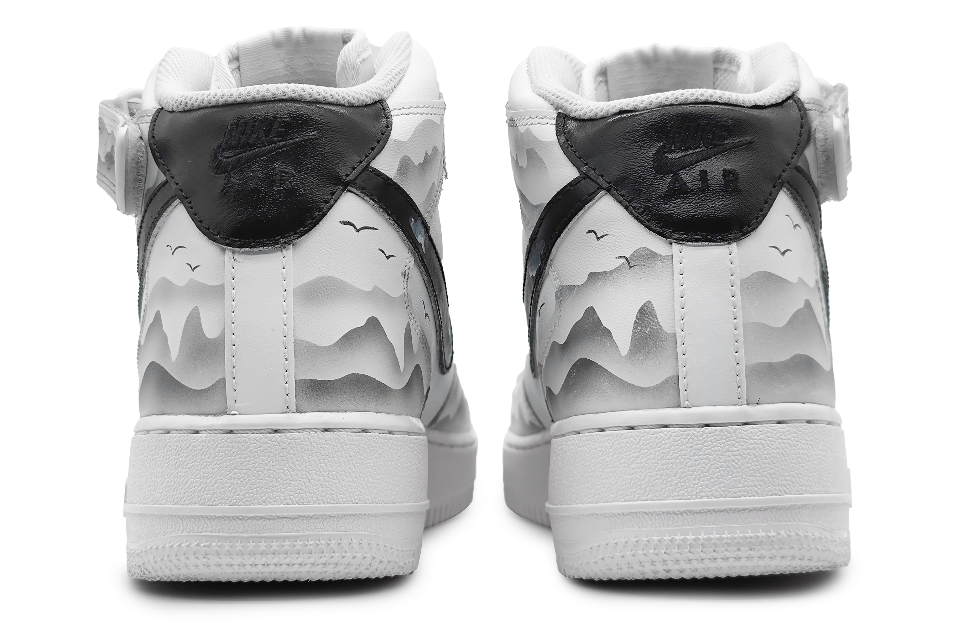 Кроссовки мужские Nike Air Force 1 '07 Mid черные, 42.5 EU