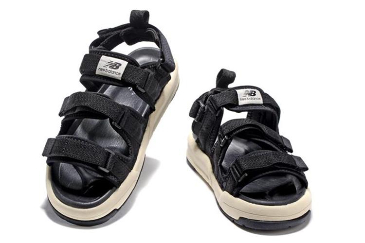 Спортивные сандалии унисекс New Balance SD3205BKR черные, 38.5 EU