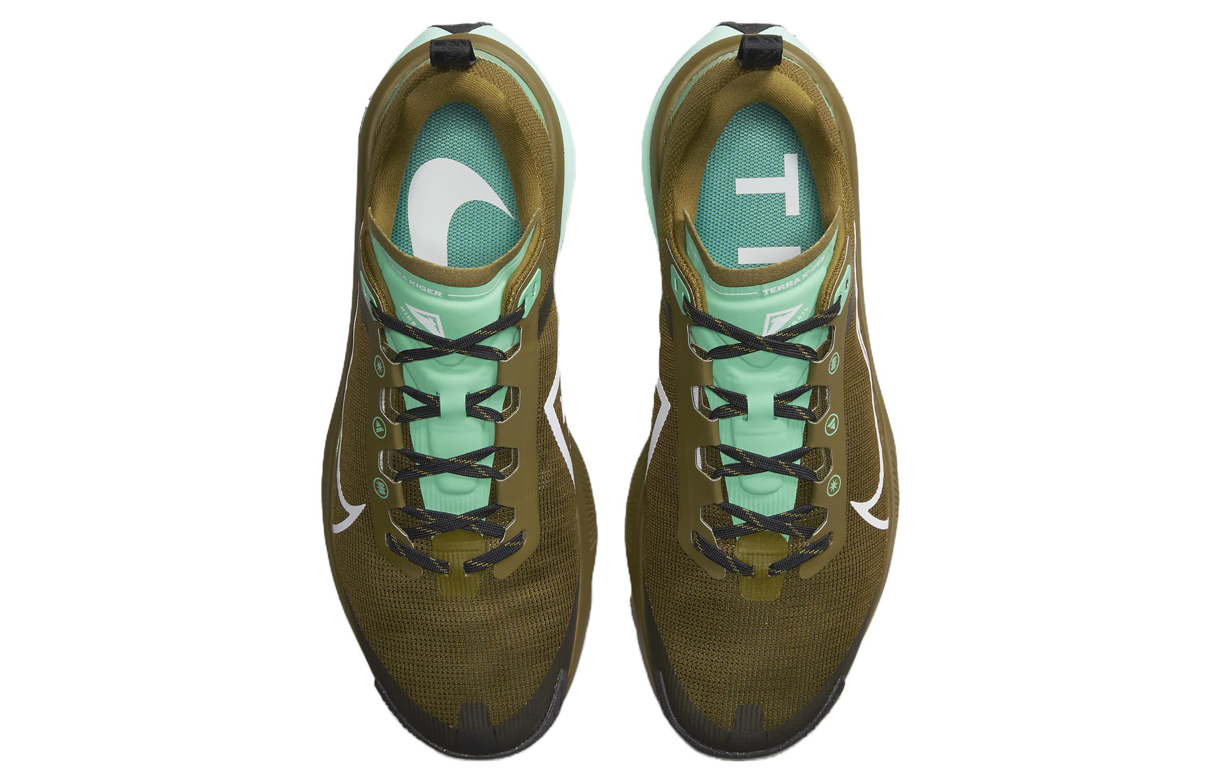 Беговые кроссовки мужские Nike React Terra Kiger 9, 42 EU