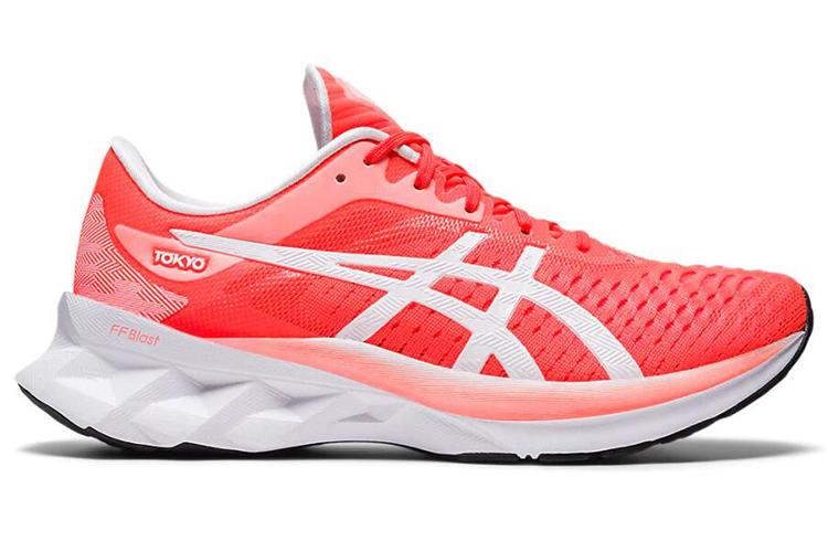 Кроссовки женские ASICS Novablast Tokyo, розовые, 37 EU