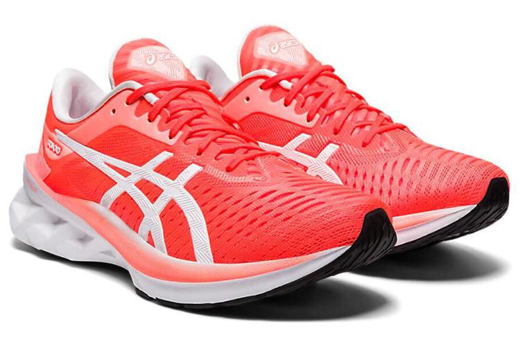 Кроссовки женские ASICS Novablast Tokyo, розовые, 37 EU
