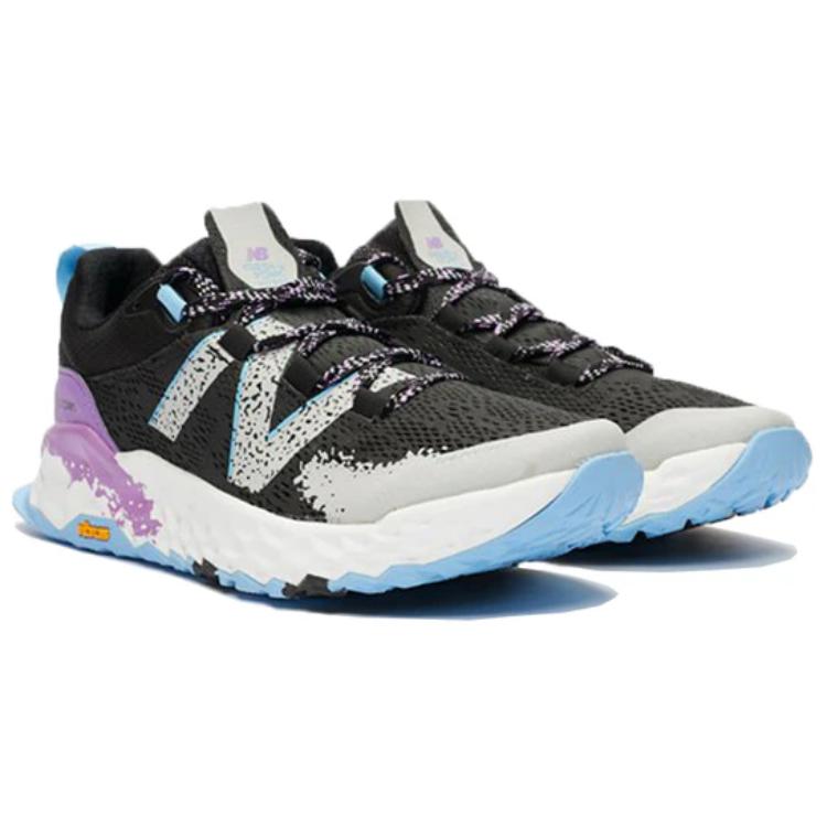 Кроссовки женские New Balance Fresh Foam Hierro Wide черные, 38 EU