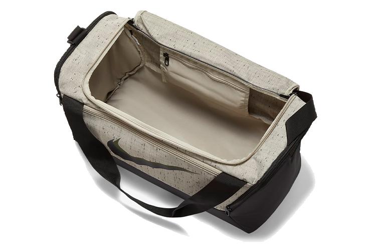 Спортивная сумка Nike CU9653-210 черно-серая