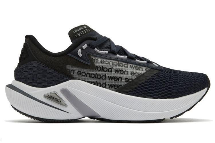 Кроссовки женские New Balance FuelCell, dark, 36 EU