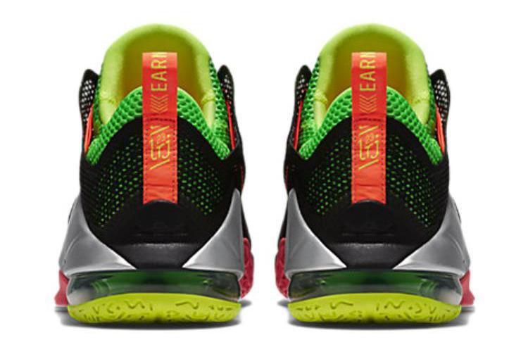 Кроссовки мужские Nike LeBron 12 Low EP черные, 42.5 EU