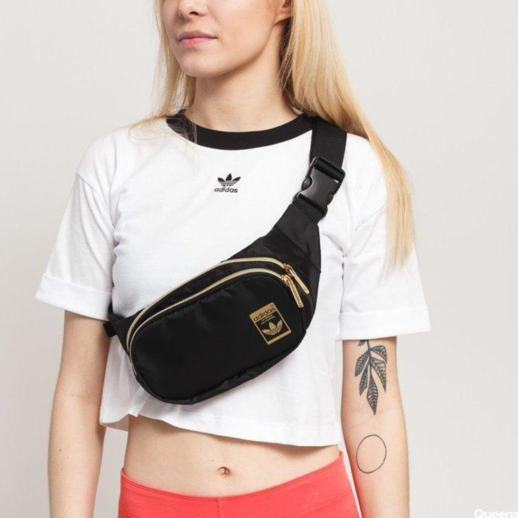 Сумка унисекс Adidas Originals GF3200 черно-золотая