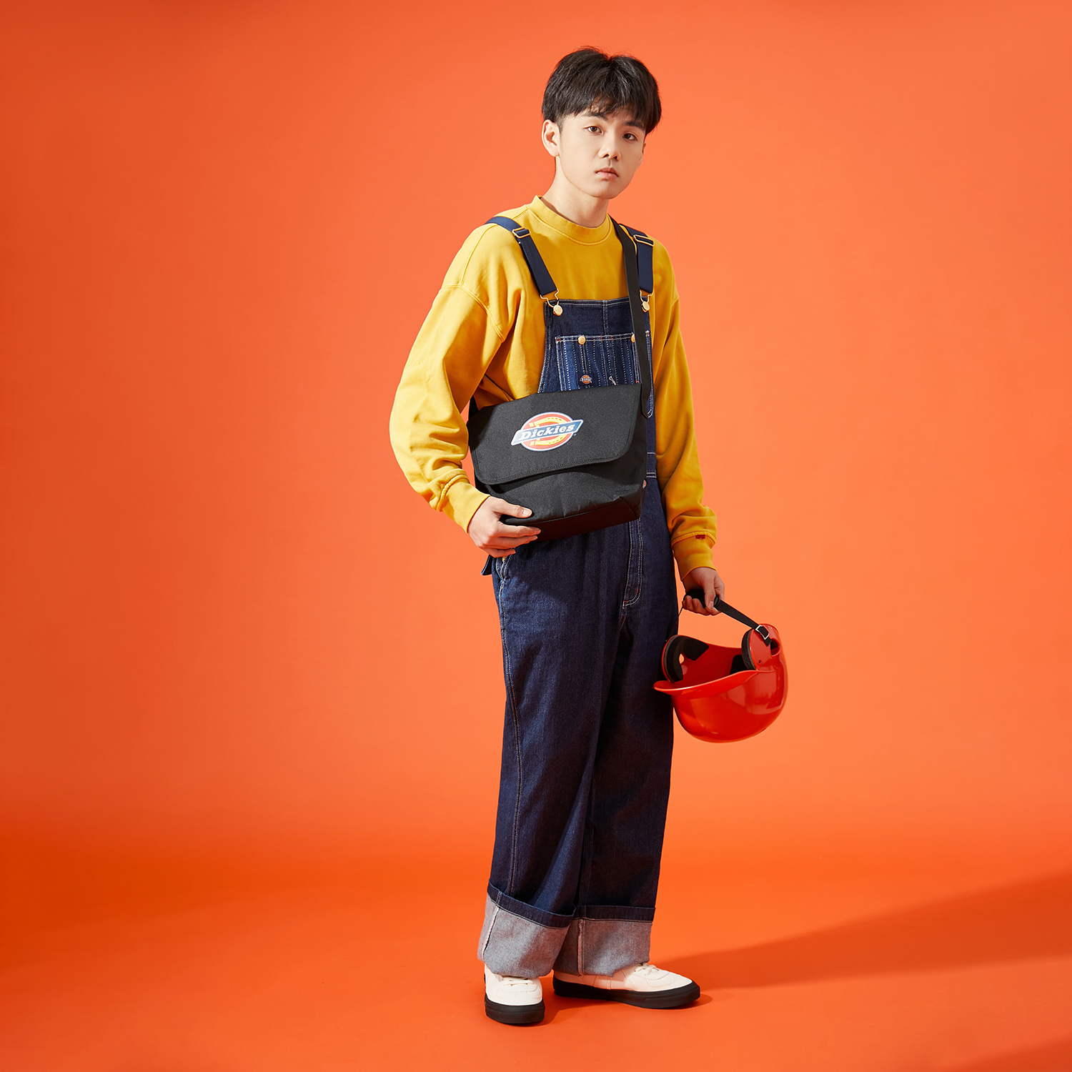 Сумка мужская Dickies DK010603BLK1 черная