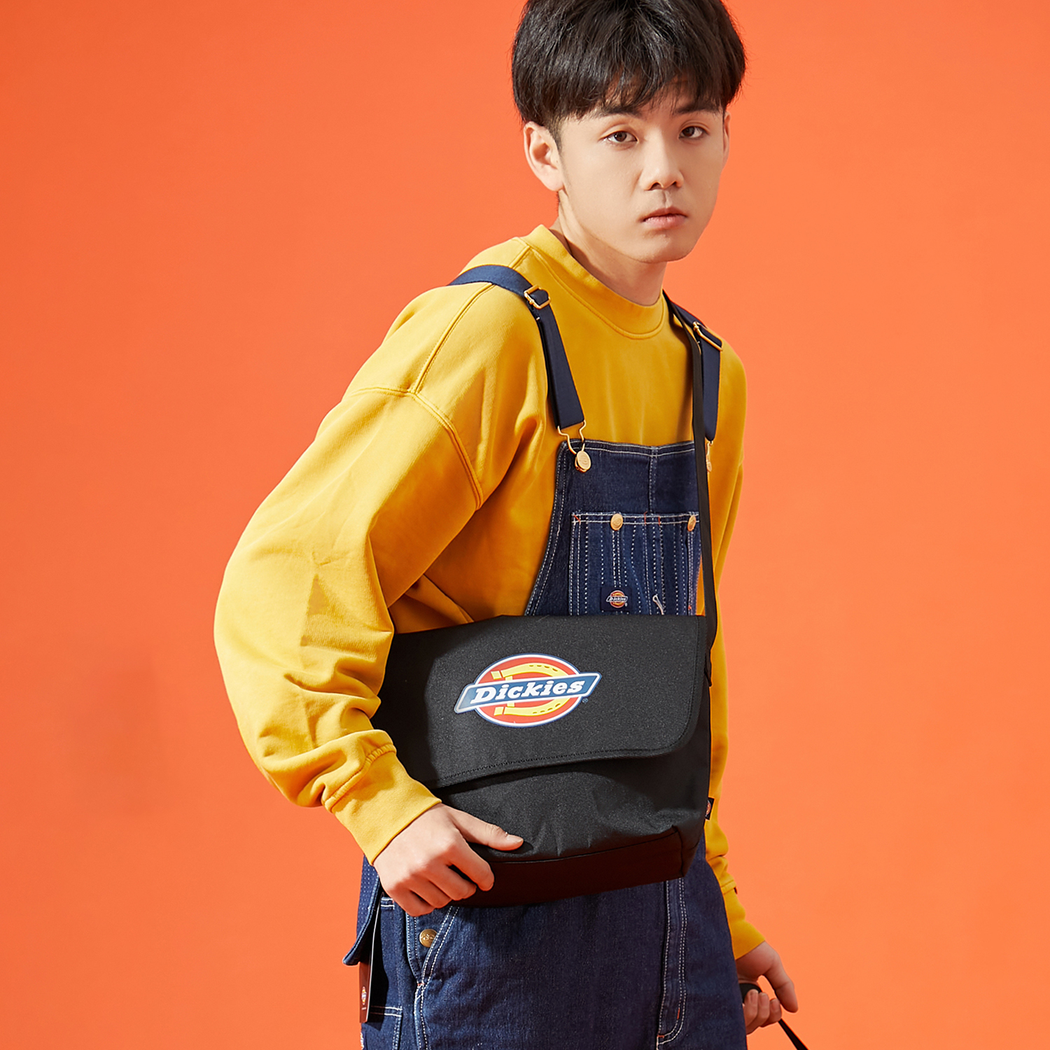 Сумка мужская Dickies DK010603BLK1 черная