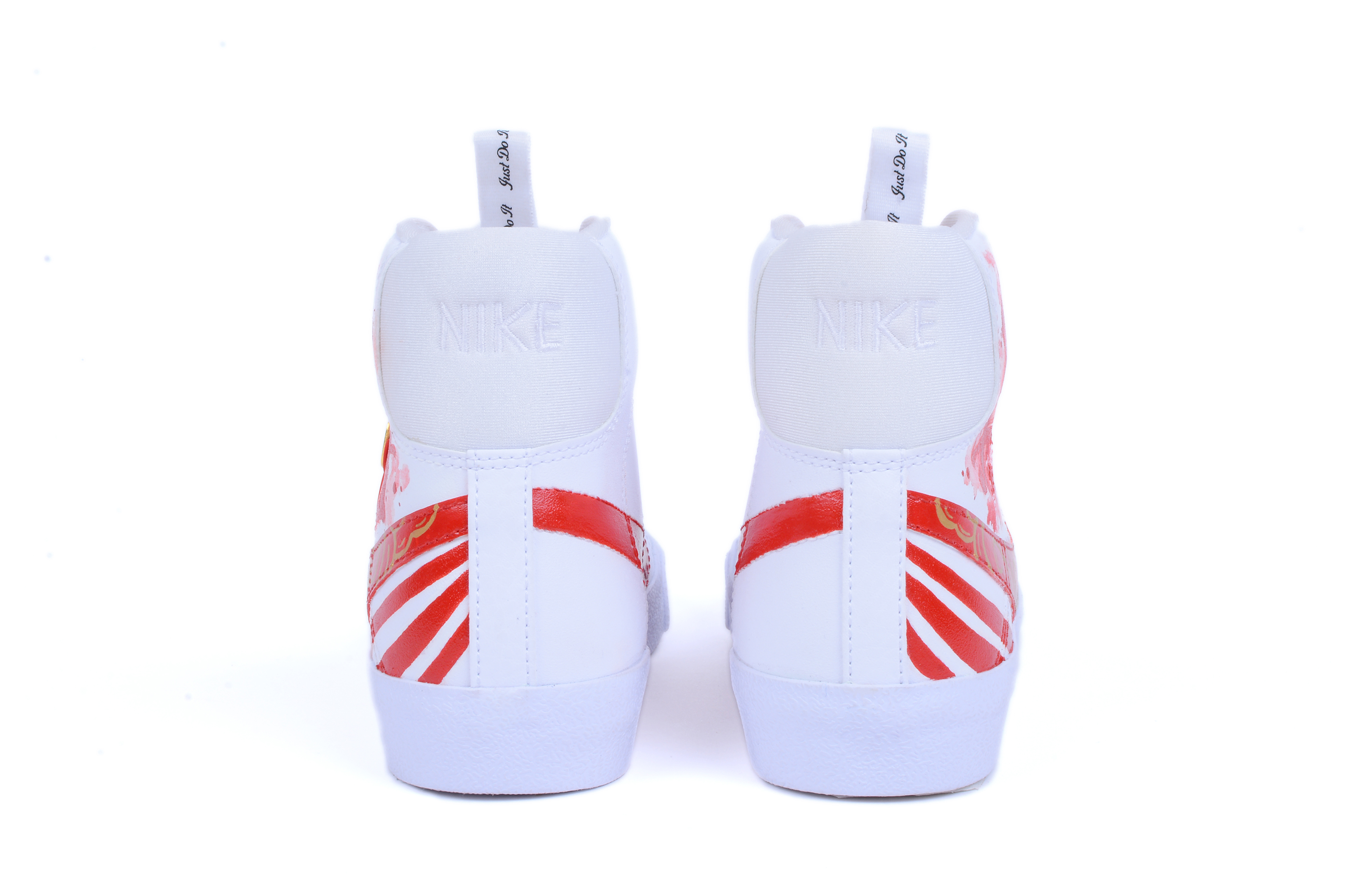 Кеды женские Nike Blazer 77 SE D красные, 35.5 EU