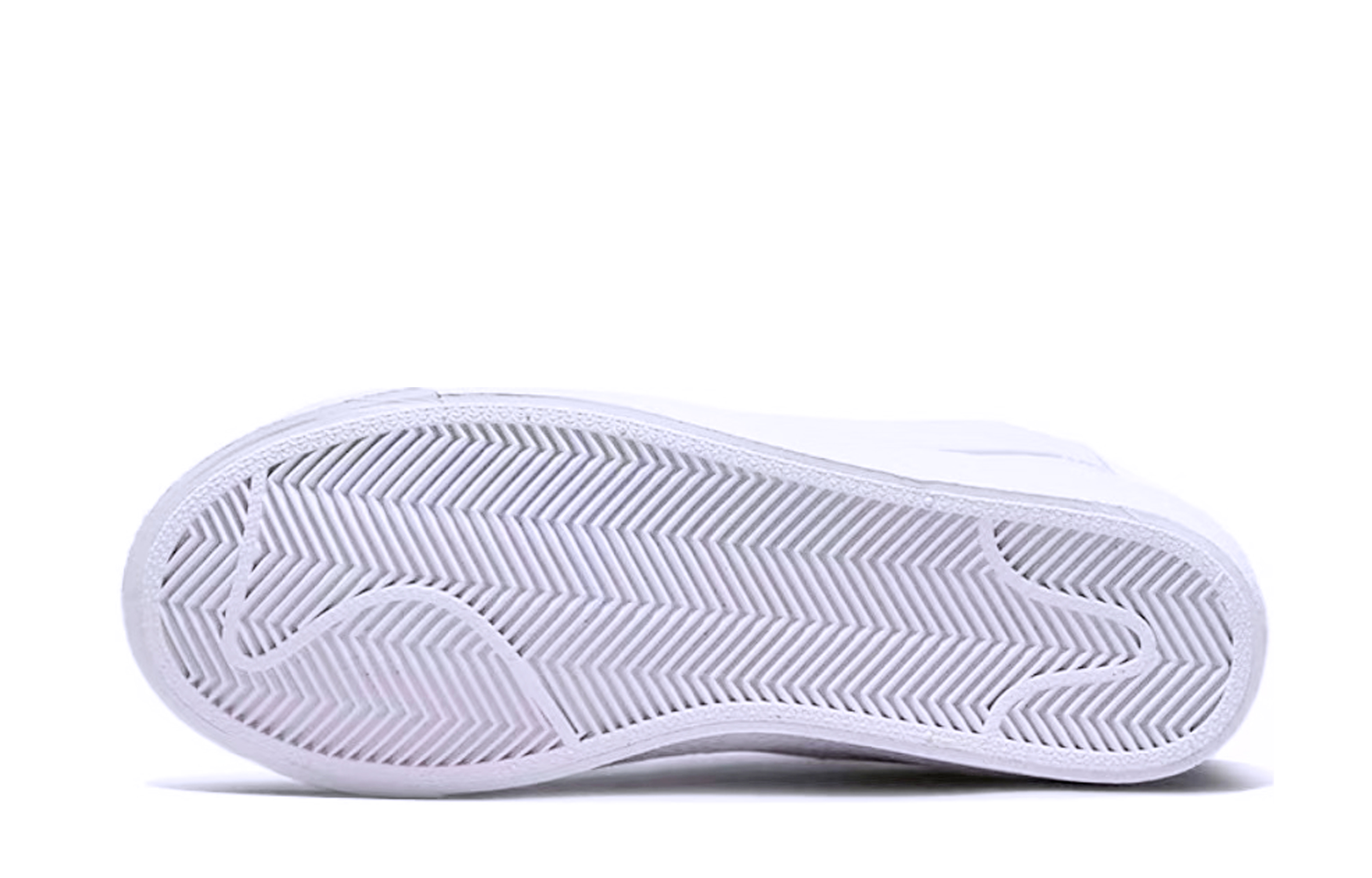 Кеды женские Nike Blazer 77 SE D красные, 35.5 EU