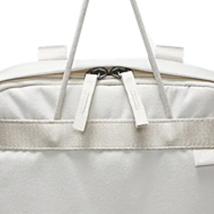 Рюкзак унисекс Nike BA6097-030 серый, белый