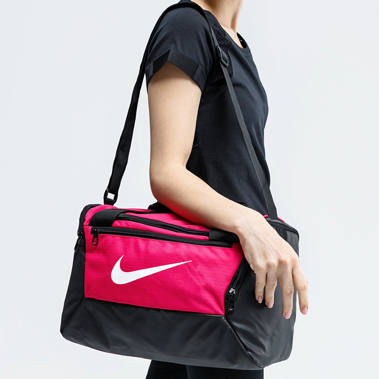 Спортивная сумка унисекс Nike BA5961-666, pink-black, 均码 EU