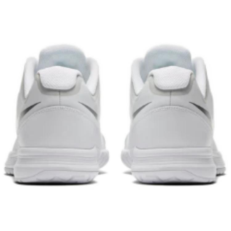 Кроссовки мужские Nike Vapor Court белые, 45 EU