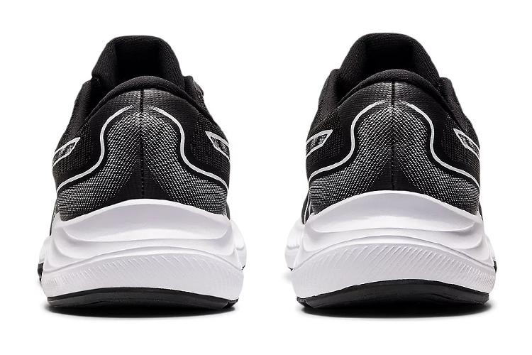 Кроссовки женские ASICS Gel Excite 9 черно-белые, 37.5 EU